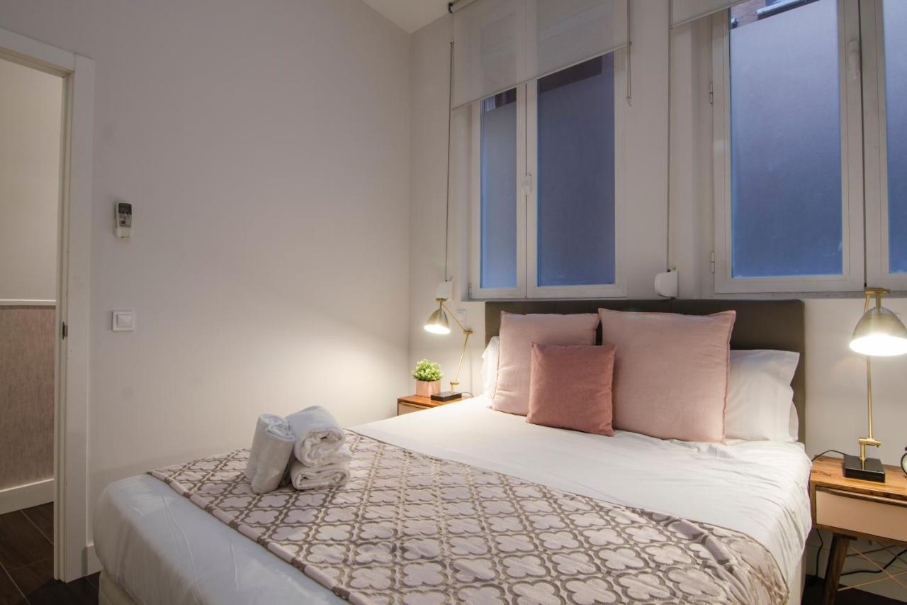 Apartamento En Santa Ana - Sol 마드리드 외부 사진
